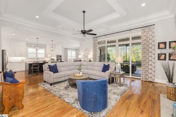 1519041-ca5f0744-306f-46a2-a2d8-fb925ea5cbc0