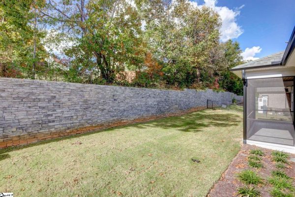 1540985-60c09d25-74d7-4e59-83a9-6ec536da2e19