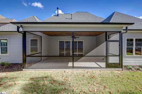 1540985-6f3bc21c-a707-43a5-968c-d9ae3783f09b