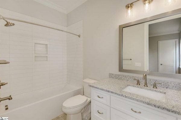 1540985-ea8c8386-3823-450e-bb74-aaa254baa3ad